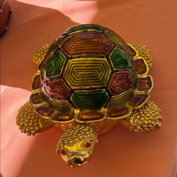 Colorful Glass Turtle Figurine - Picture 1 of 3